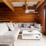 Kanapa w apartamencie